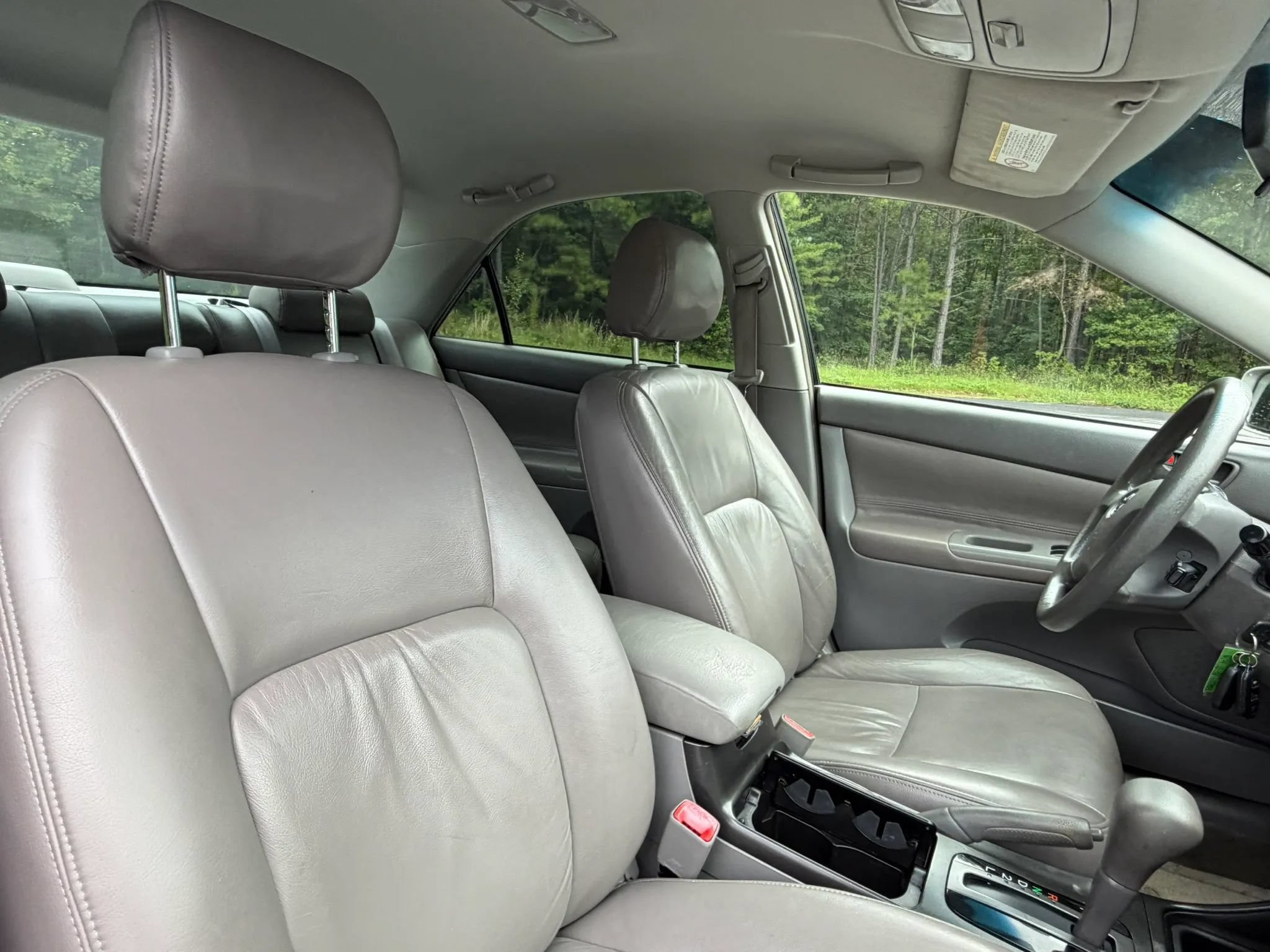 Used 2004 Toyota Camry LE FWD image 21
