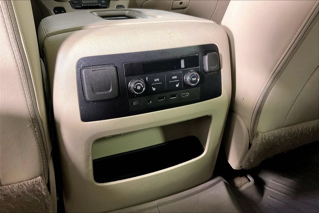 Used 2019 GMC Yukon XL Denali w/ Denali Ultimate Package AWD/4WD image 31
