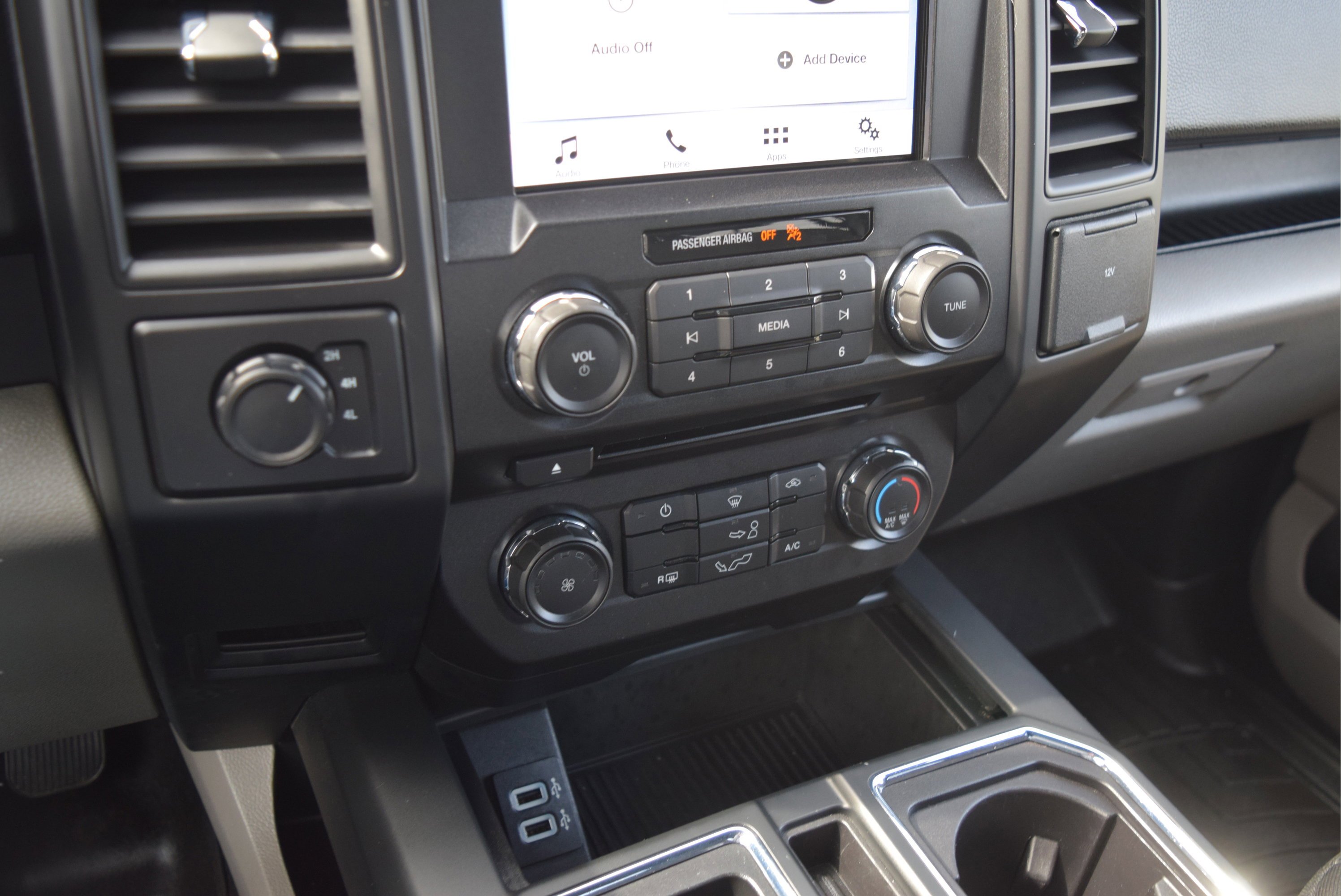 Used 2018 Ford F150 XL w/ Equipment Group 101A Mid AWD/4WD image 17