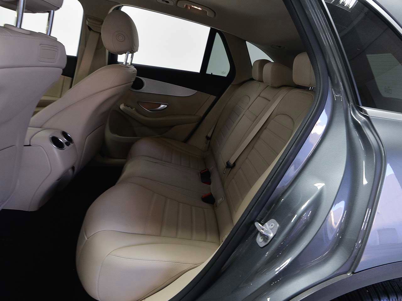 Used 2019 Mercedes-Benz GLC 300 image 10
