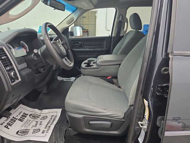 Used 2016 RAM 2500 Tradesman w/ Chrome Appearance Group image 9