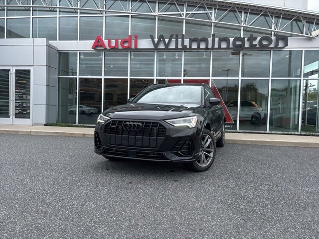 New 2025 Audi Q3 2.0T Premium