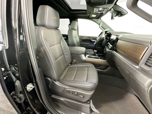 Used 2025 Chevrolet Silverado 1500 High Country w/ Midnight Edition image 29