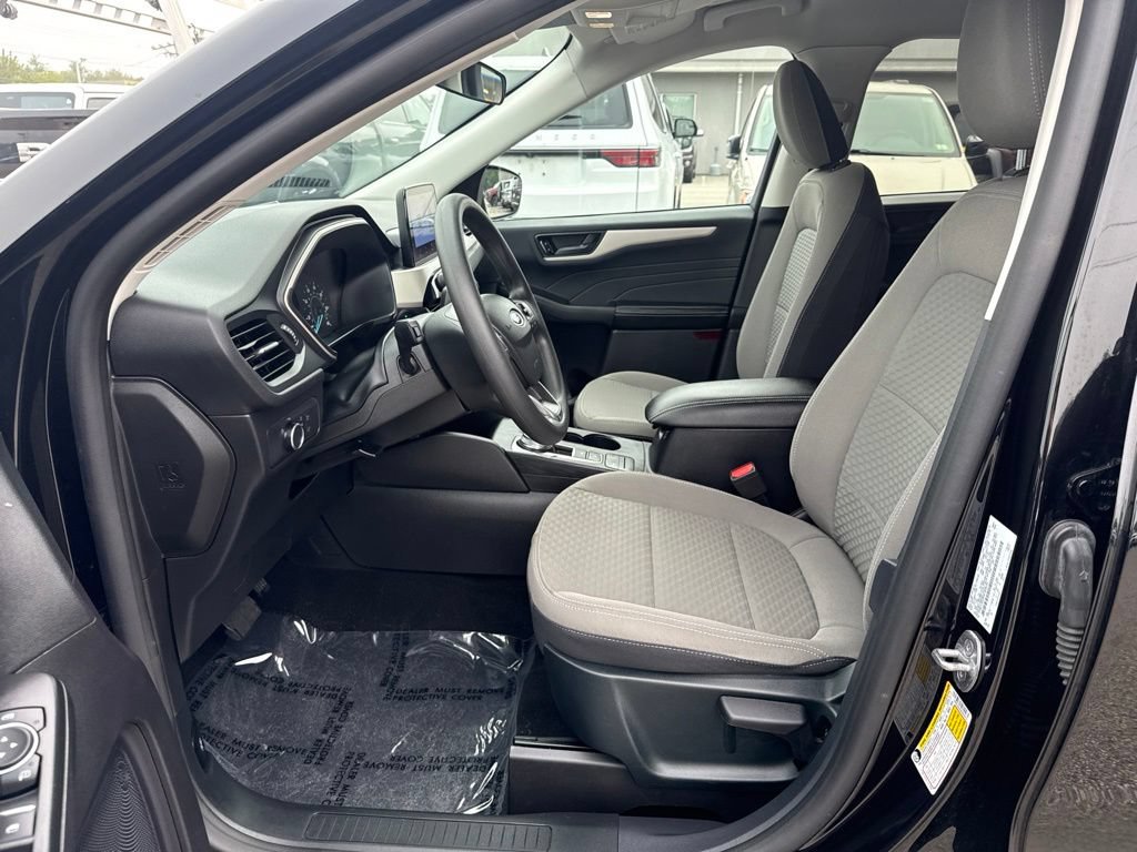 Used 2022 Ford Escape SE AWD/4WD image 16