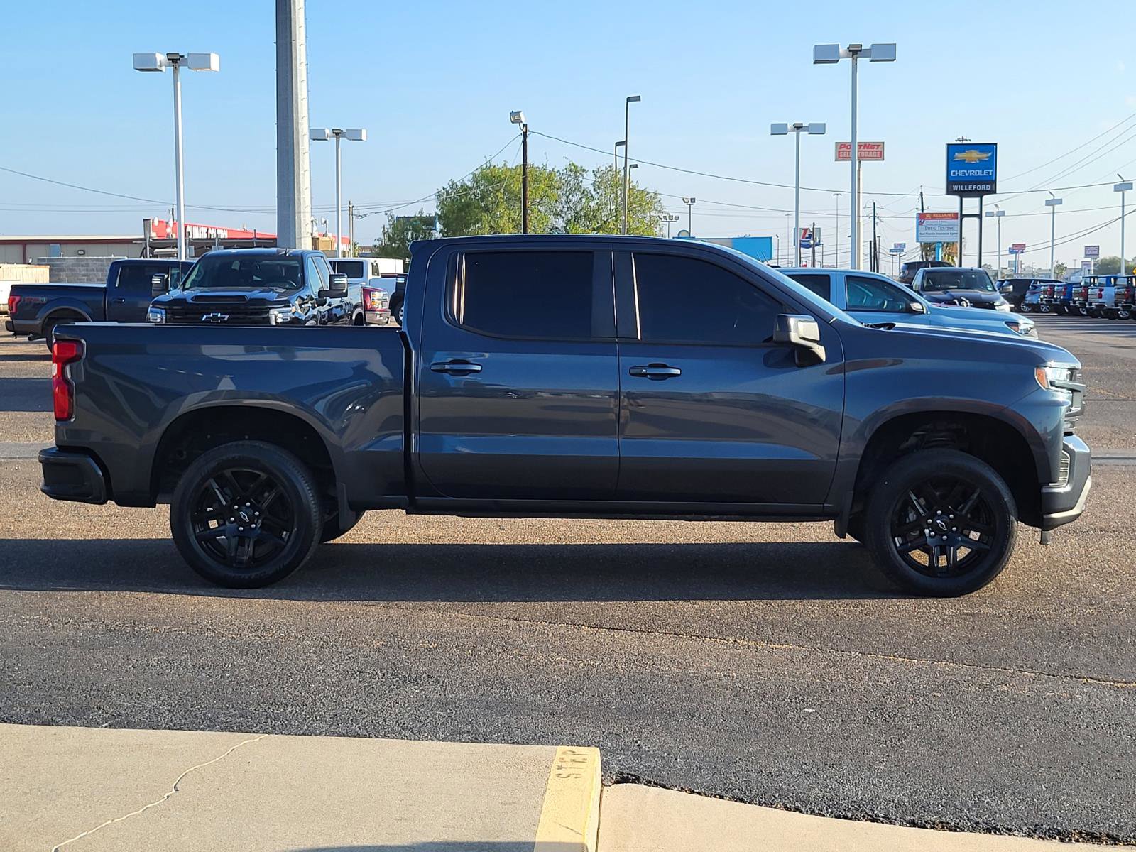 Used 2021 Chevrolet Silverado 1500 RST image 6
