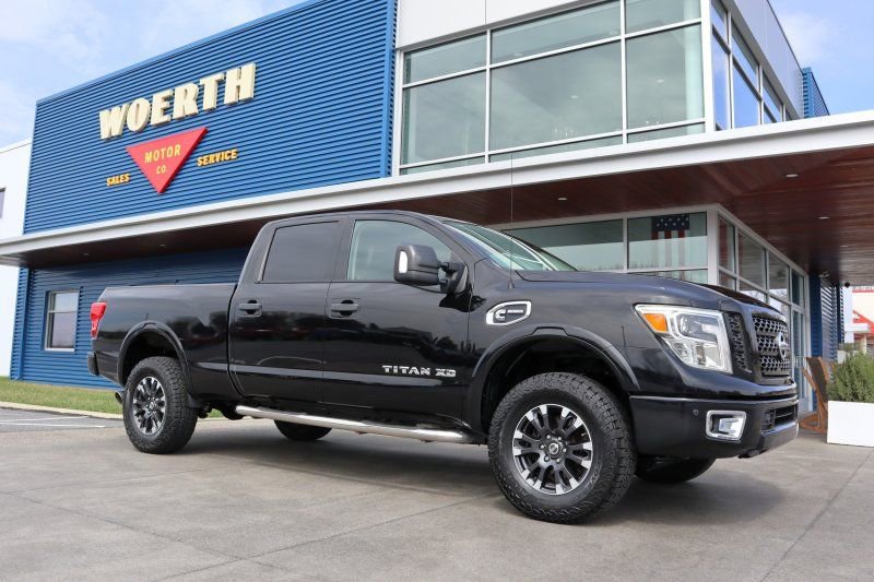 Used 2016 Nissan Titan PRO-4X w/ Pro-4x Convenience Package AWD/4WD image 1