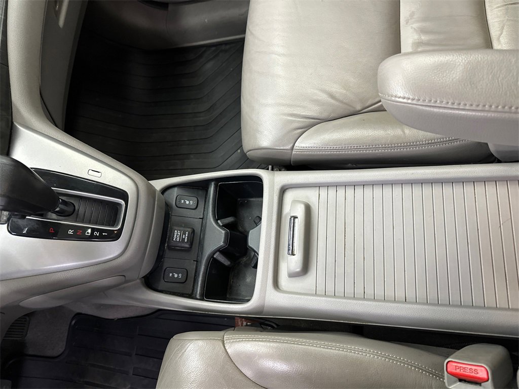 Used 2012 Honda CR-V EX-L image 31