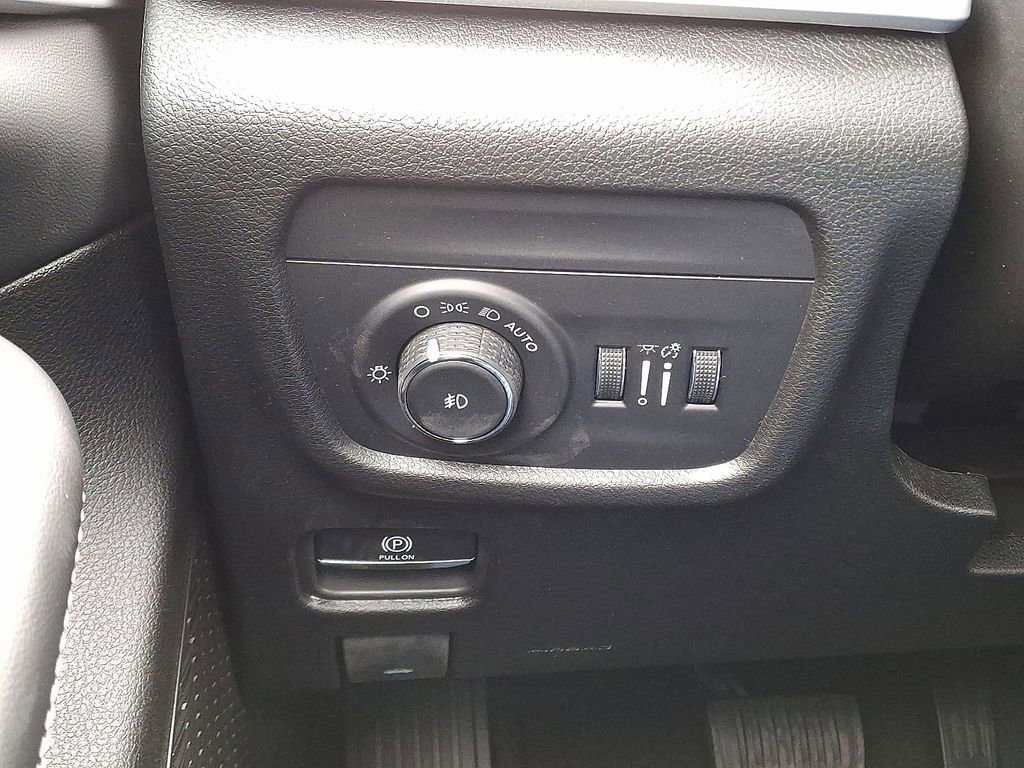 New 2025 Jeep Grand Cherokee L Limited image 17