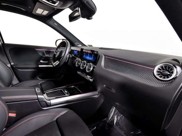 Certified 2024 Mercedes-Benz GLA 250 4MATIC image 33
