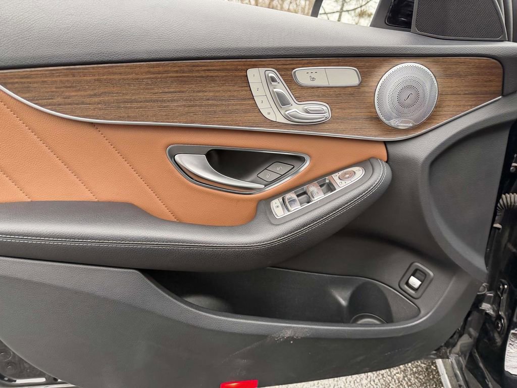 Used 2020 Mercedes-Benz C 300 4MATIC Sedan image 19