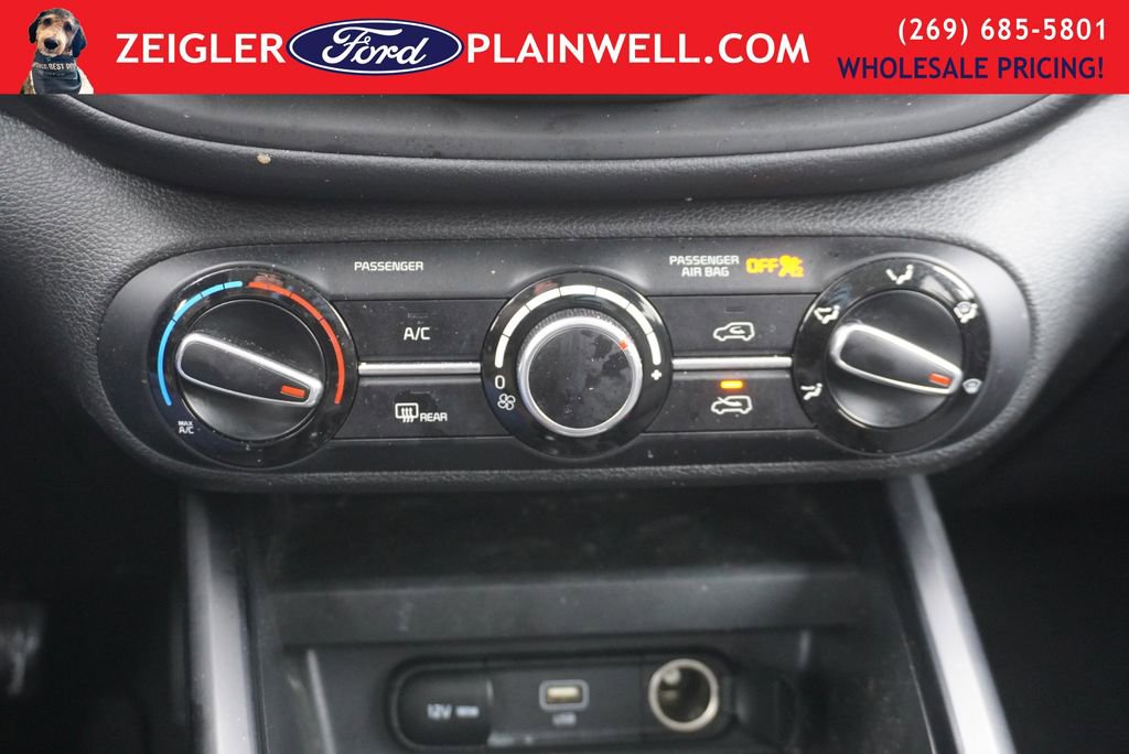 Used 2024 Kia Soul LX w/ Option Group 015 image 18