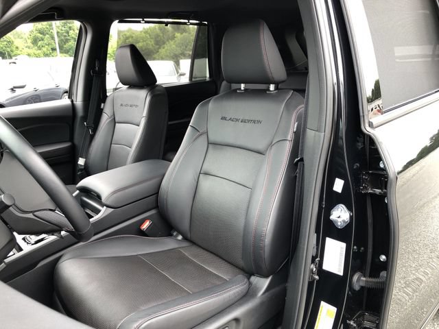 Certified 2025 Honda Passport Black Edition image 15