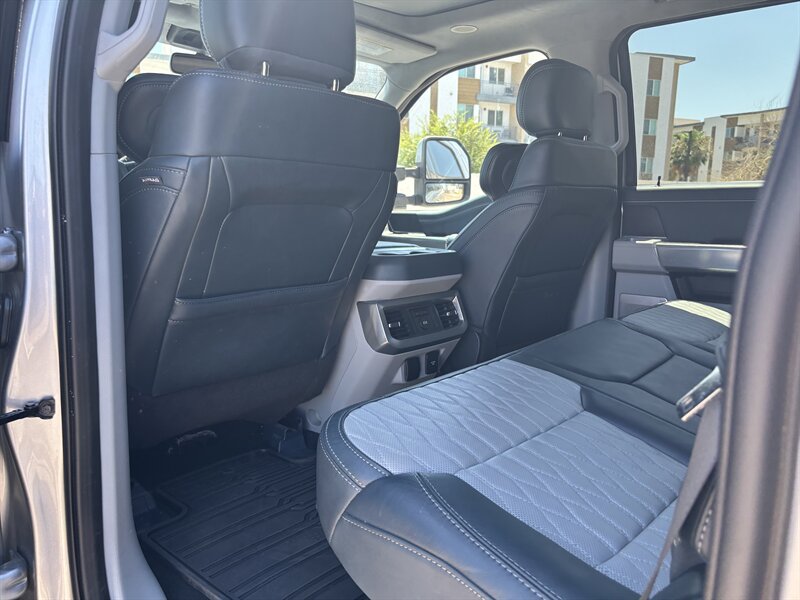 Used 2023 Ford F350 Limited w/ FX4 Off-Road Package AWD/4WD image 32