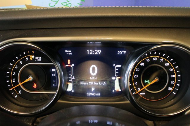 Used 2023 Jeep Wrangler Unlimited Sahara image 22