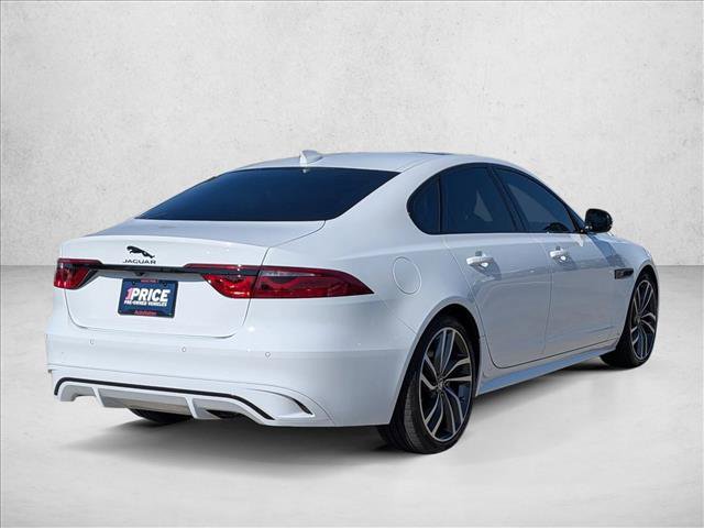 Used 2024 Jaguar XF R-Dynamic SE image 5