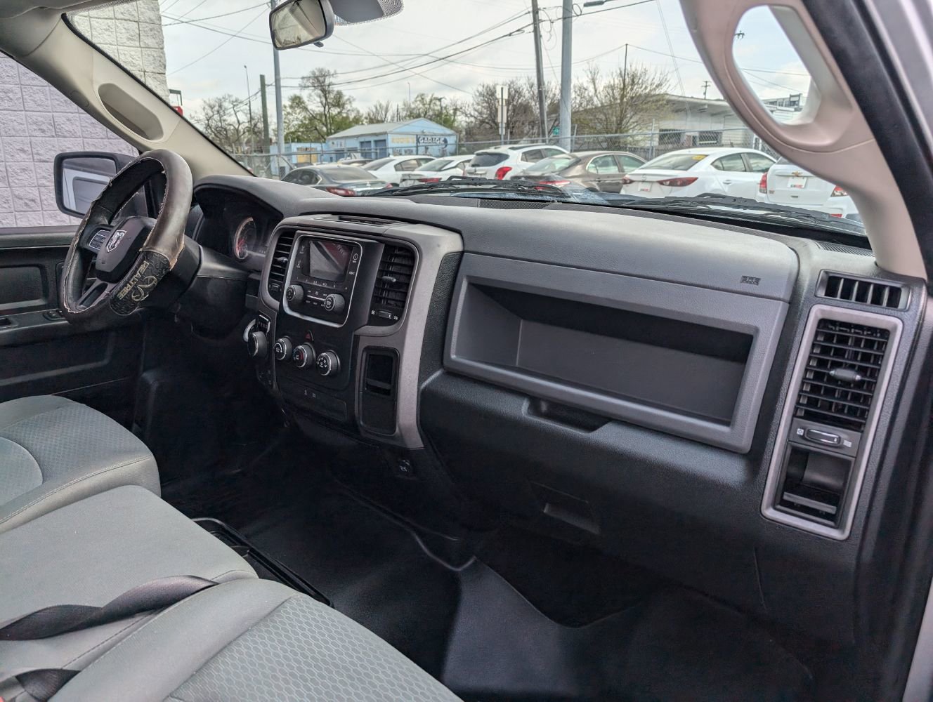 Used 2016 RAM 1500 Express AWD/4WD image 11