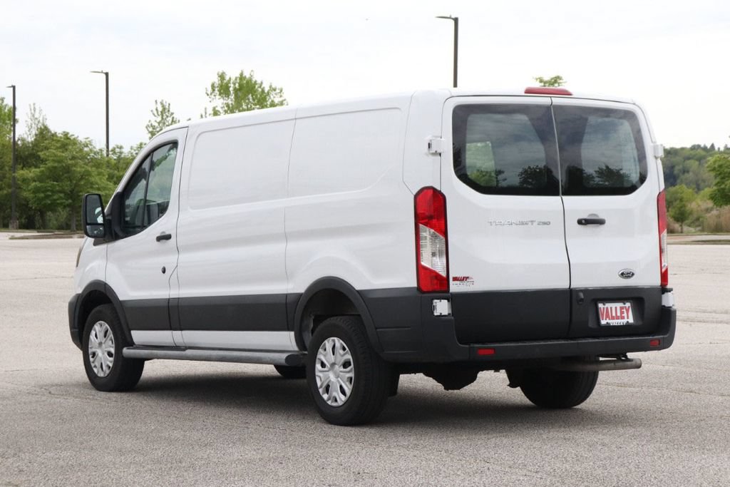Used 2025 Ford Transit 250 Low Roof w/ Exterior Upgrade Package RWD image 7