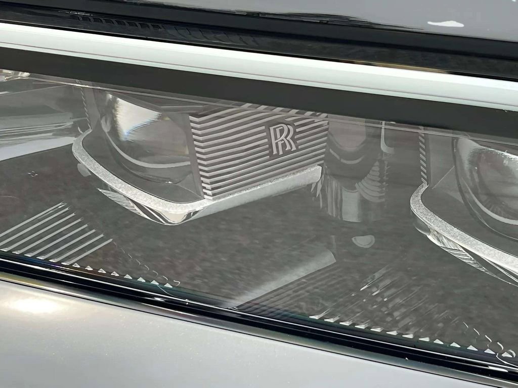 New 2026 Rolls-Royce Cullinan image 20