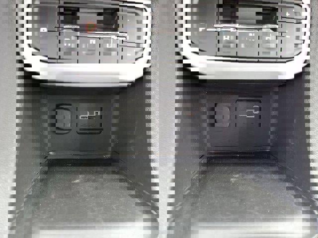 Used 2023 GMC Acadia SLE w/ Driver Convenience Package image 27