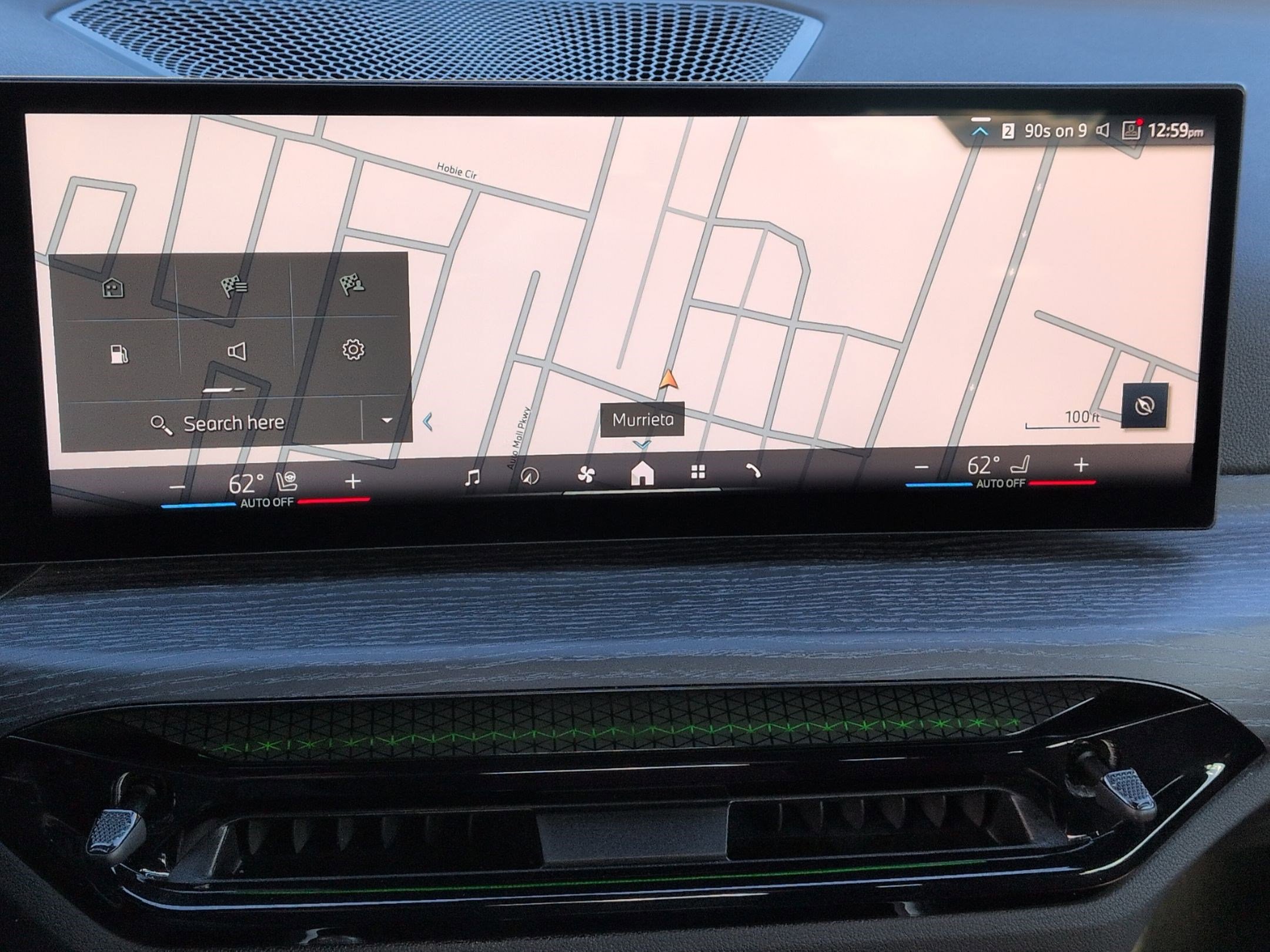 Certified 2025 BMW 330i Sedan w/ M Sport Package image 24