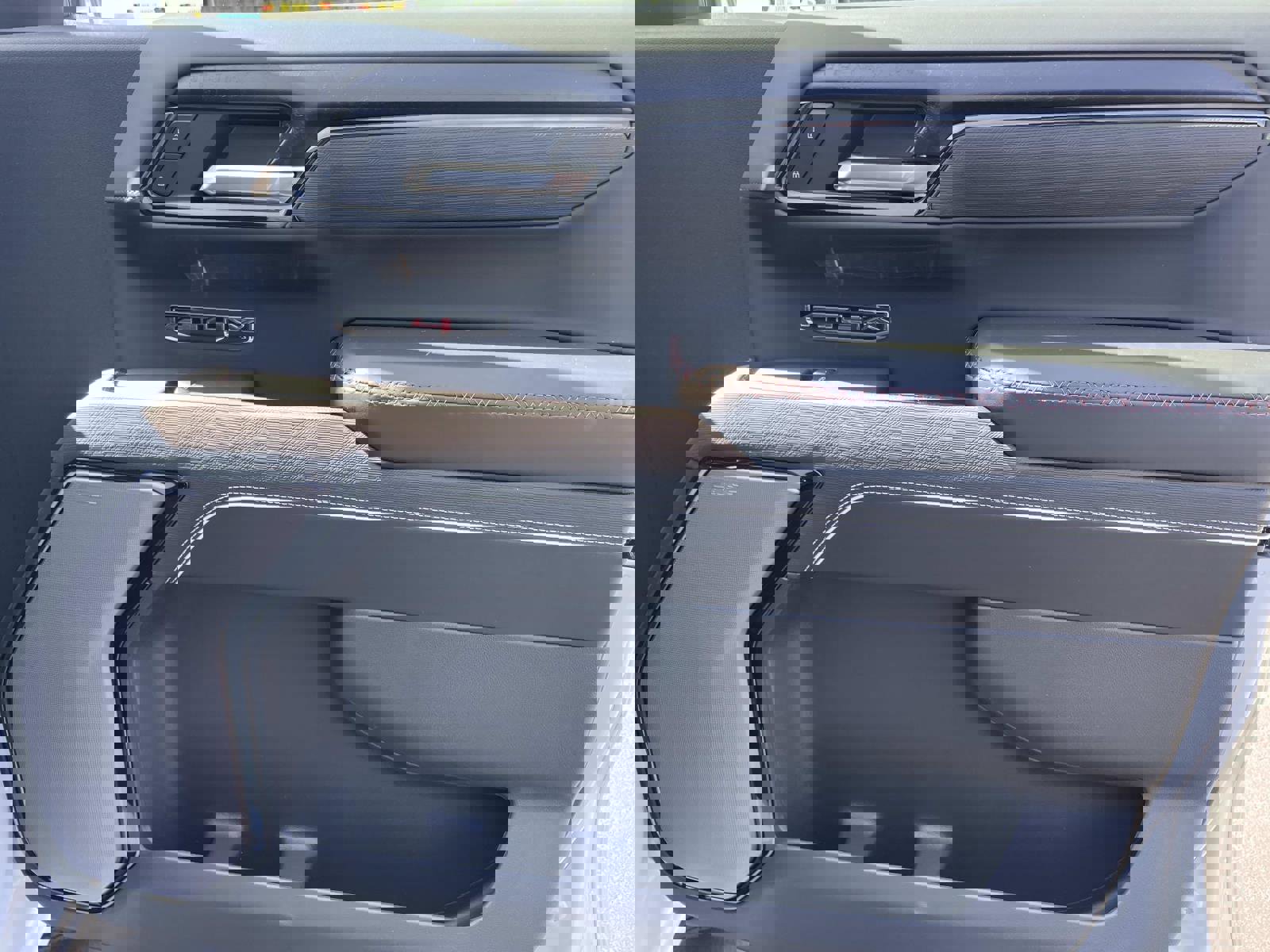 New 2026 GMC Sierra 1500 AT4X image 27