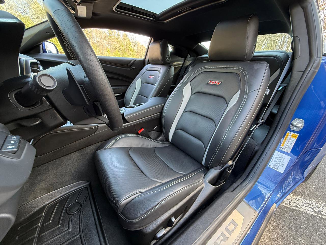 Used 2022 Chevrolet Camaro SS image 22