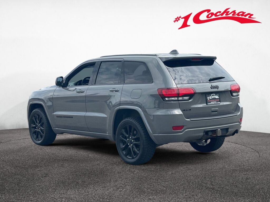 Used 2019 Jeep Grand Cherokee Altitude AWD/4WD image 25