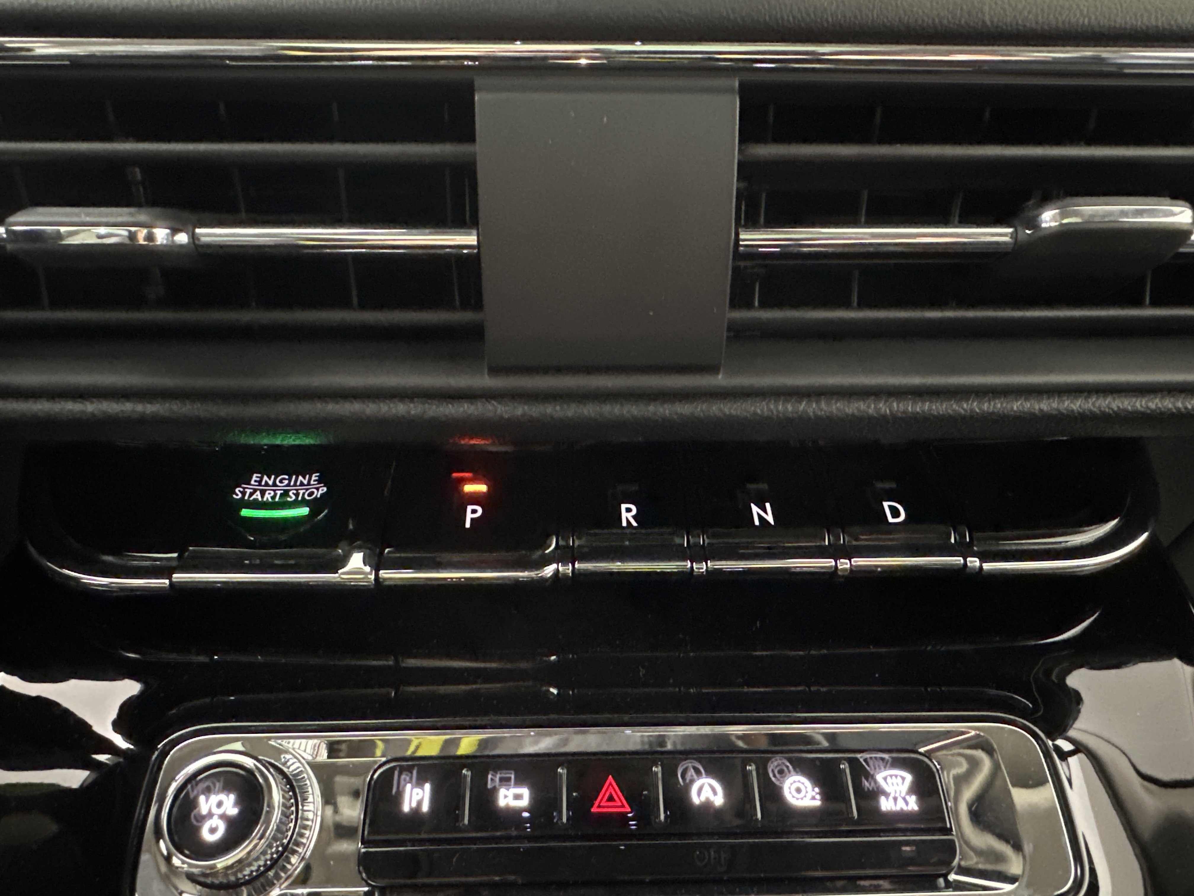 New 2026 Lincoln Corsair Reserve image 19