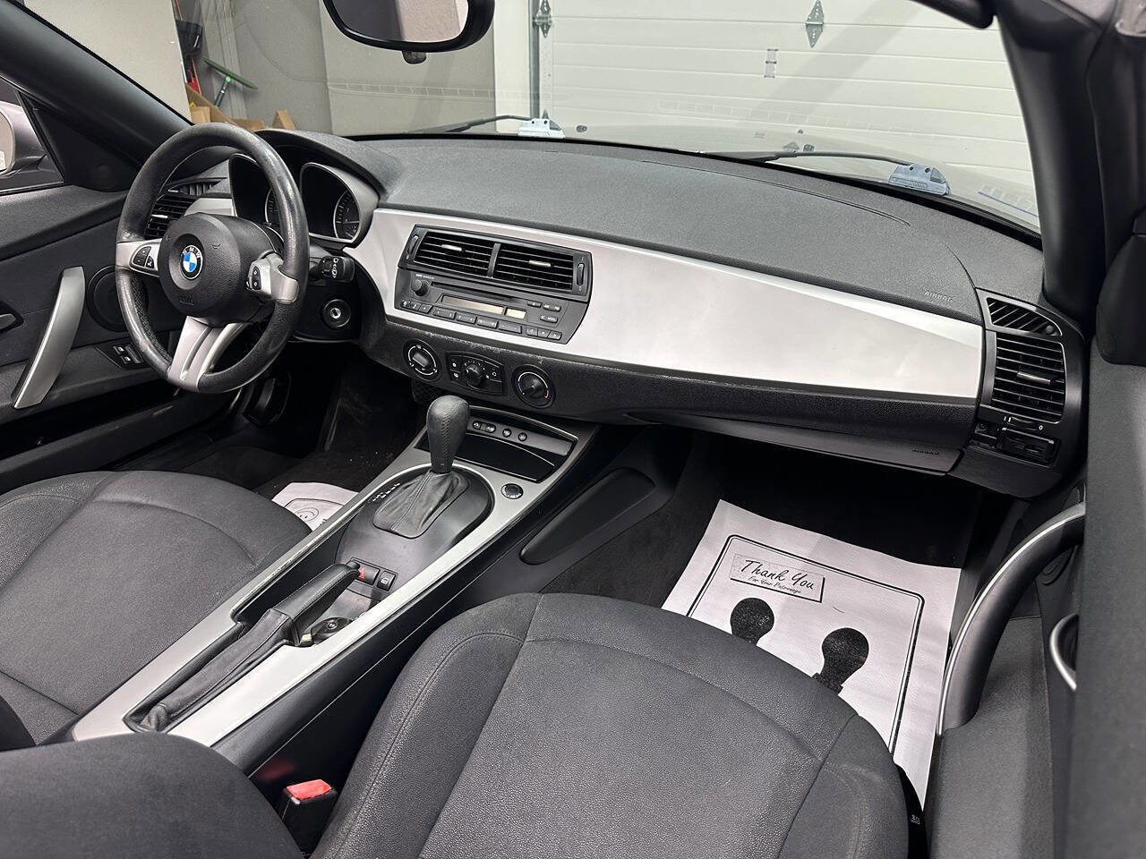 Used 2005 BMW Z4 2.5i image 15