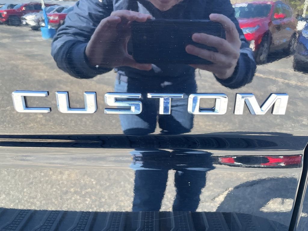 Used 2020 Chevrolet Silverado 1500 Custom Trail Boss image 8