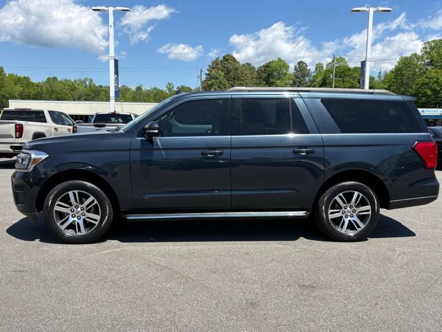 Used 2022 Ford Expedition Max XLT RWD image 2