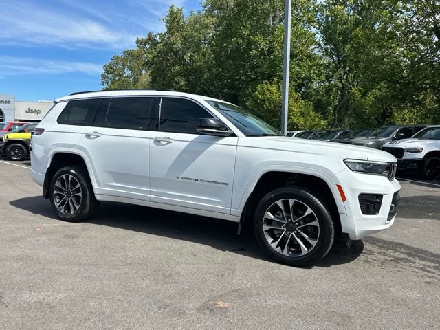 Used 2021 Jeep Grand Cherokee L Overland w/ Luxury Tech Group IV AWD/4WD image 4