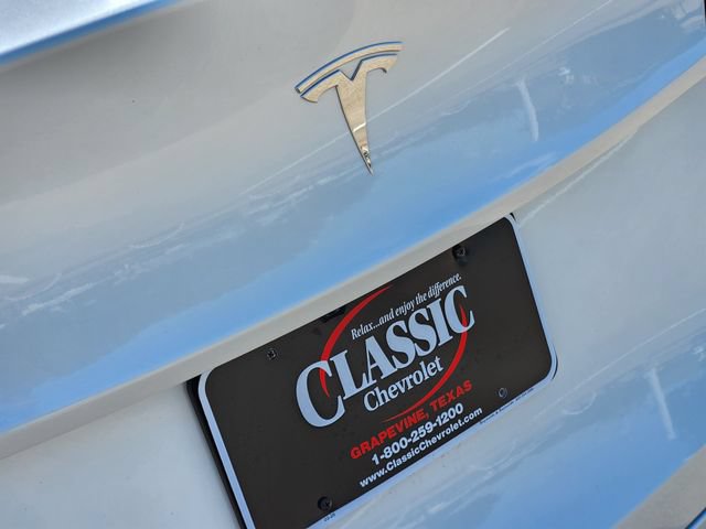 Used 2025 Tesla Model Y Long Range RWD image 8