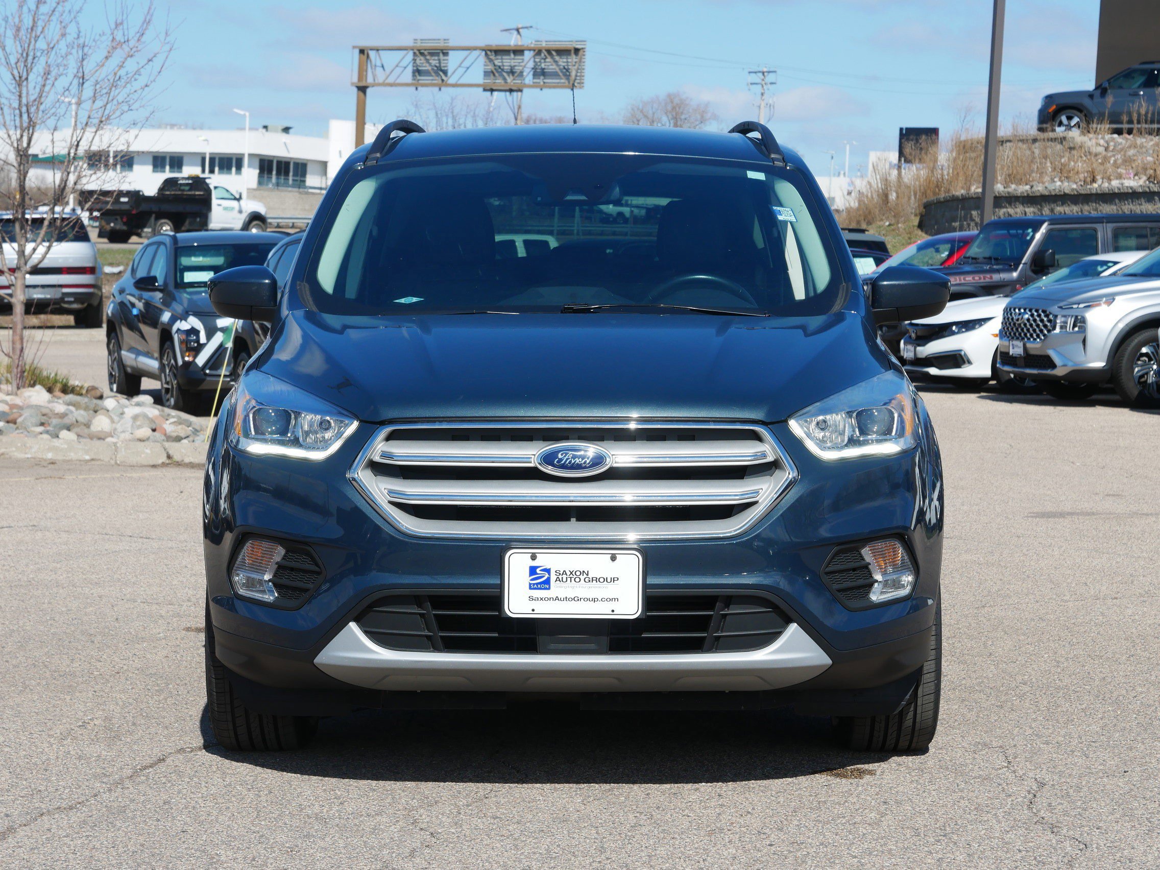 Used 2019 Ford Escape SEL AWD/4WD image 3
