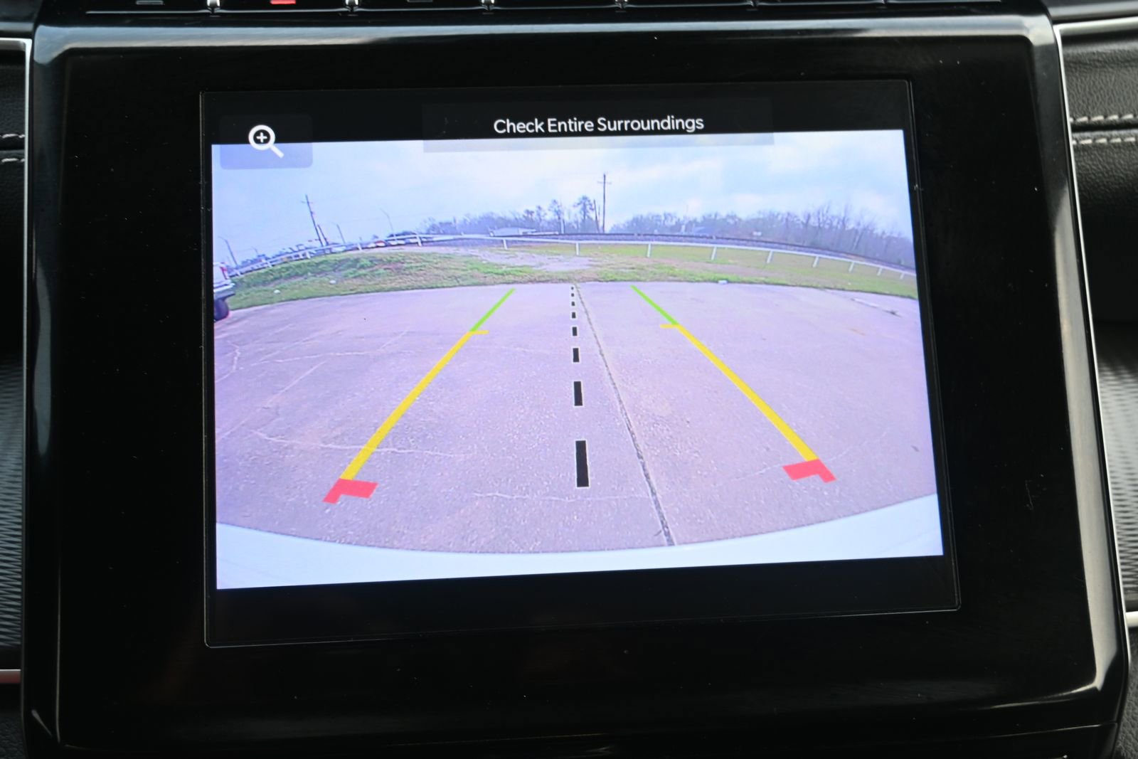 Used 2023 Jeep Grand Cherokee Laredo w/ Luxury Tech Group I image 14