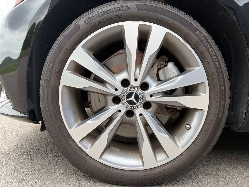 Used 2021 Mercedes-Benz C 300 4MATIC Sedan image 21