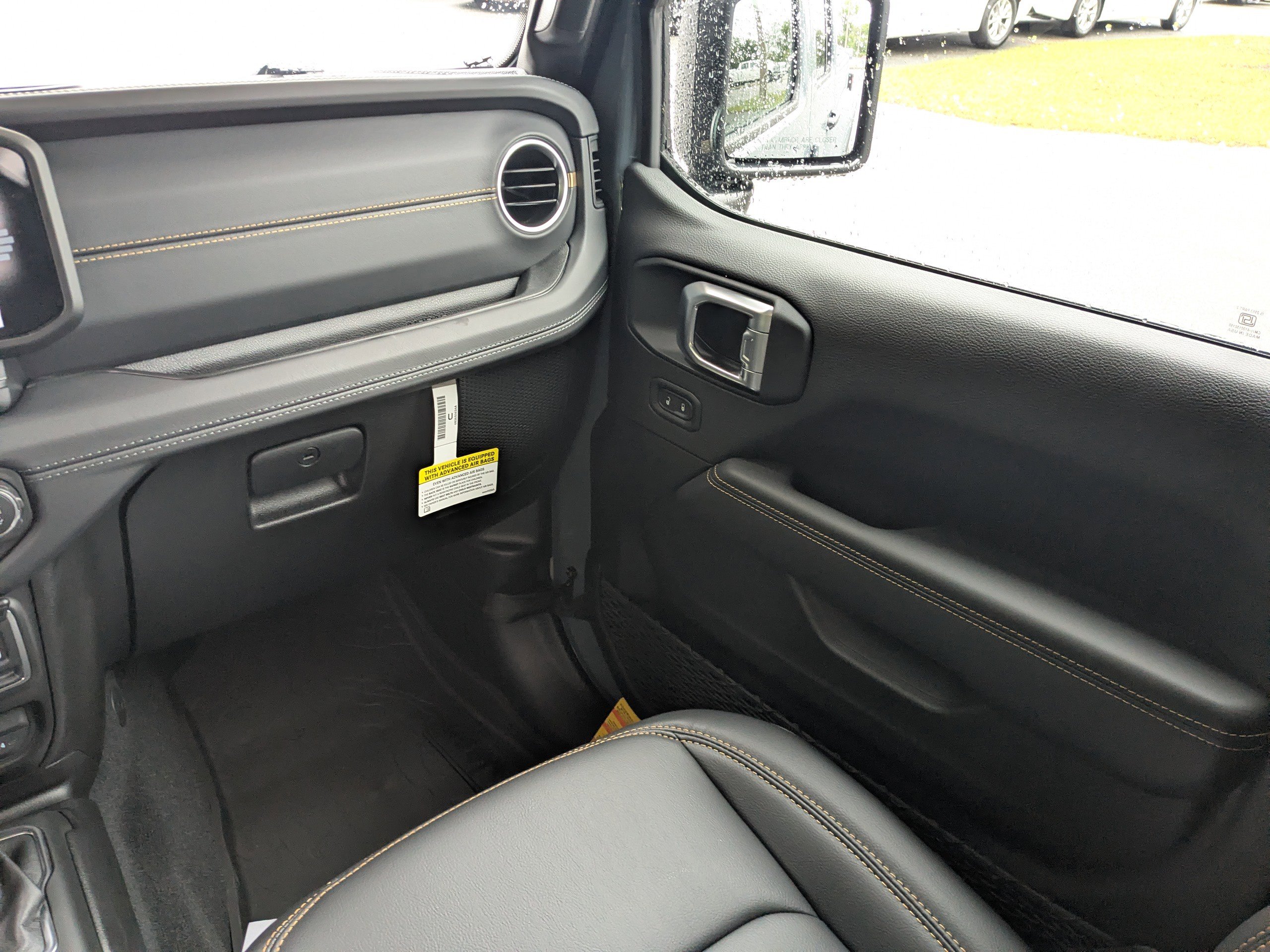 New 2026 Jeep Gladiator Sport AWD/4WD image 17