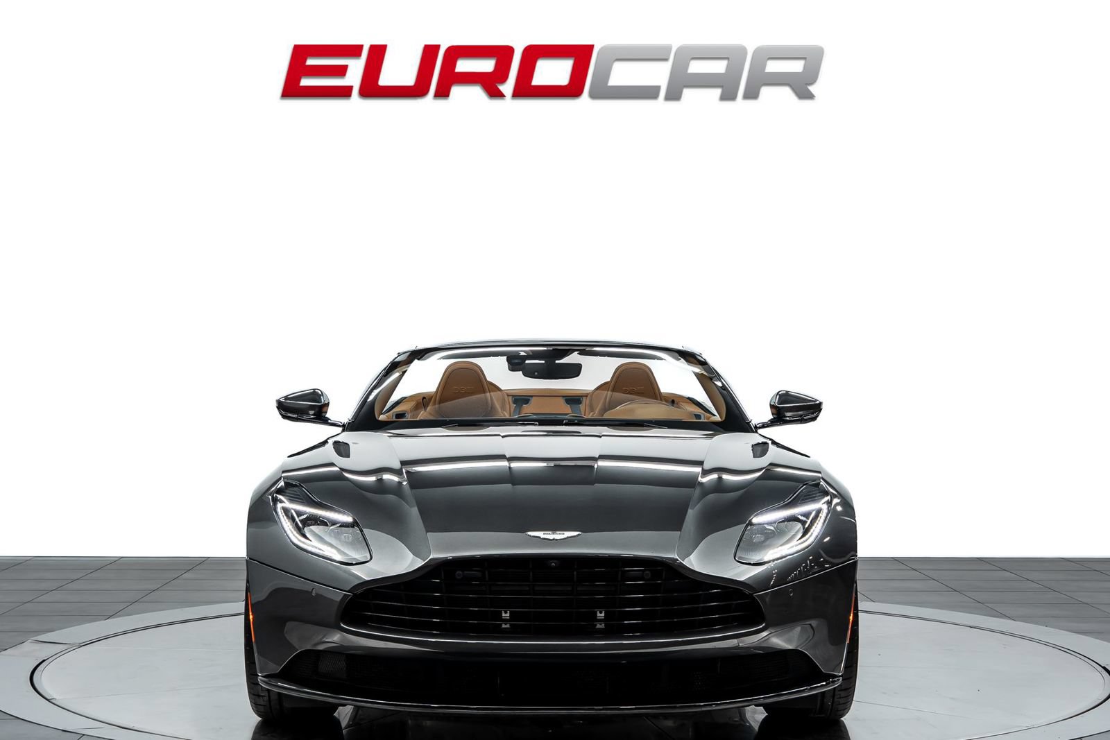Used 2019 Aston Martin DB11 Volante RWD image 10