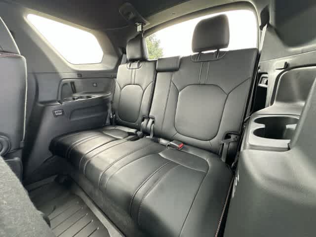 Used 2023 Honda Pilot TrailSport image 33