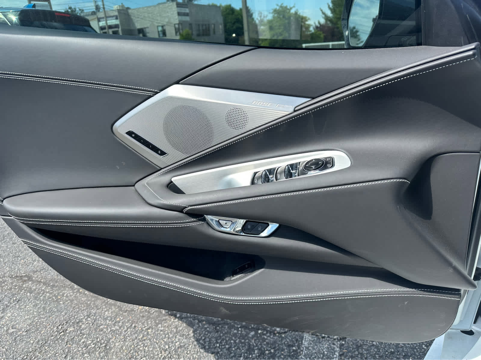 Used 2023 Chevrolet Corvette Stingray Premium Conv w/ Z51 Performance Package RWD image 19