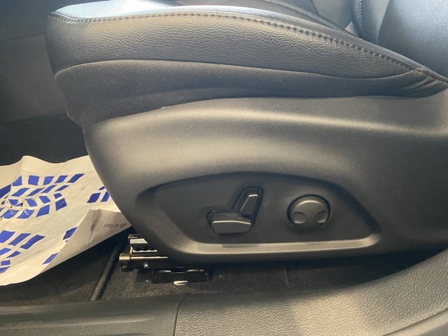 New 2026 Jeep Compass Limited image 15