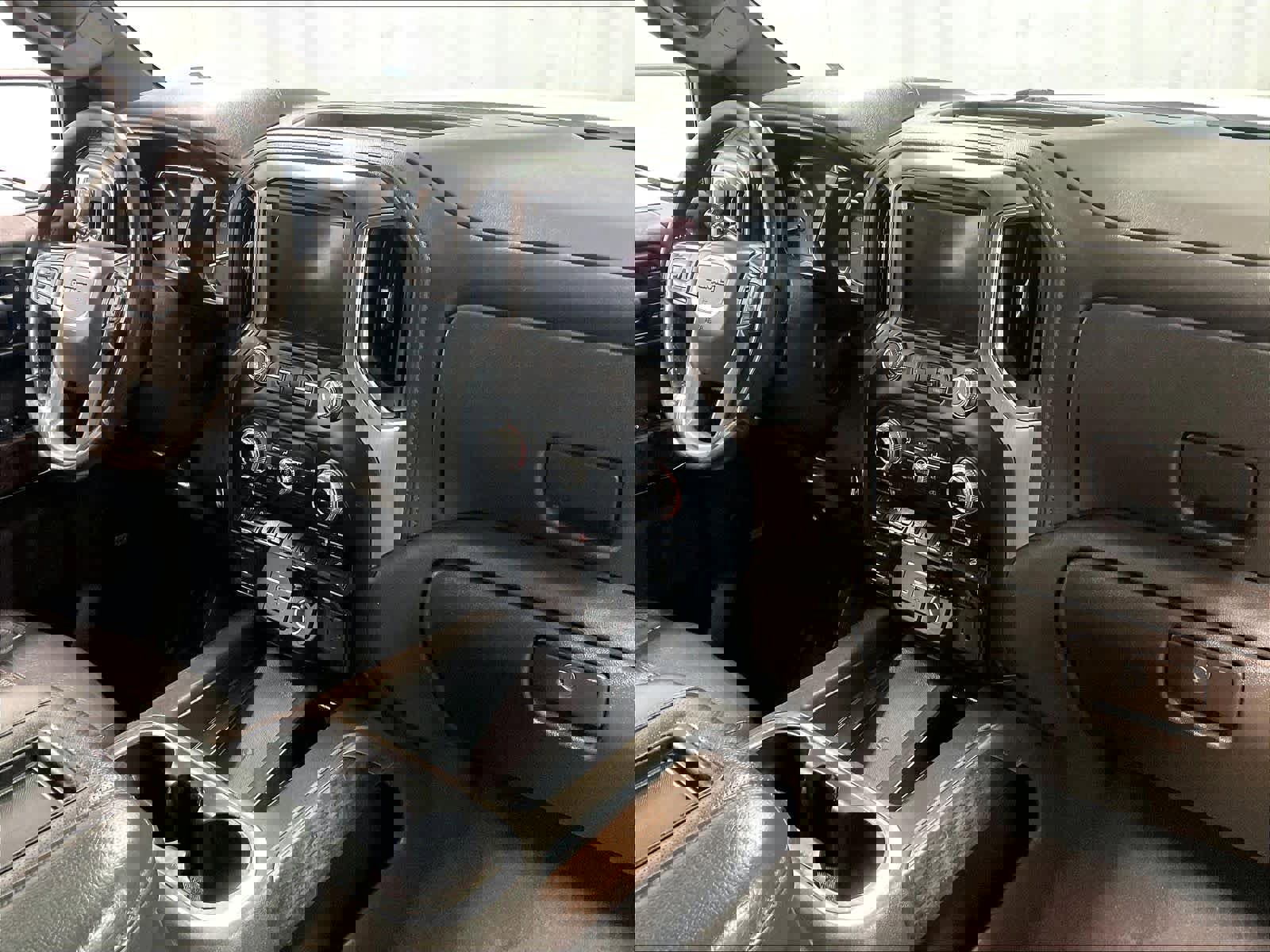 Used 2020 GMC Sierra 1500 Denali w/ Denali Premium Package image 14