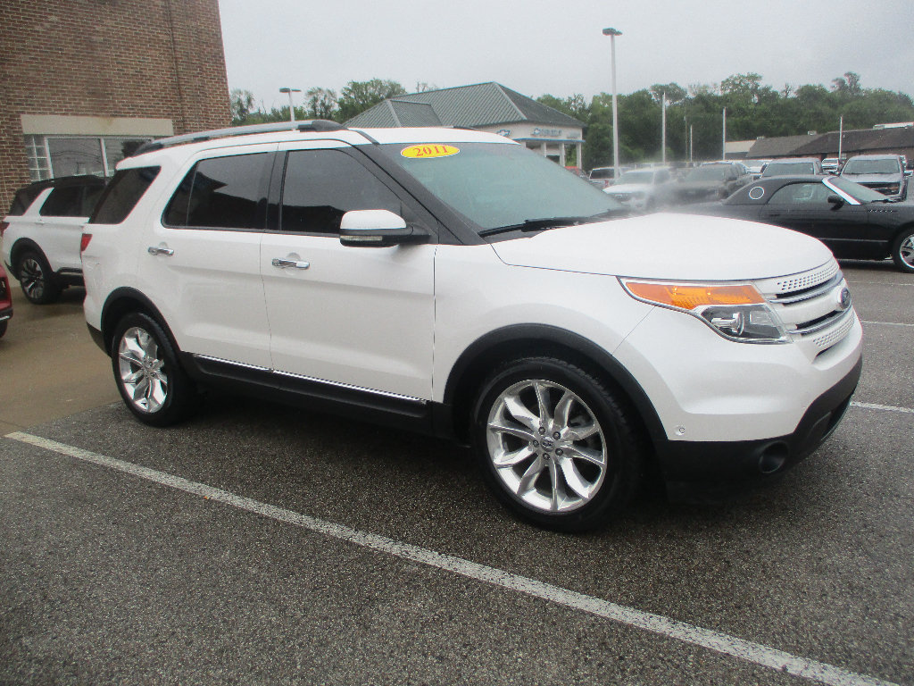 Used 2011 Ford Explorer Limited w/ 302A Rapid Spec Order Code FWD image 1