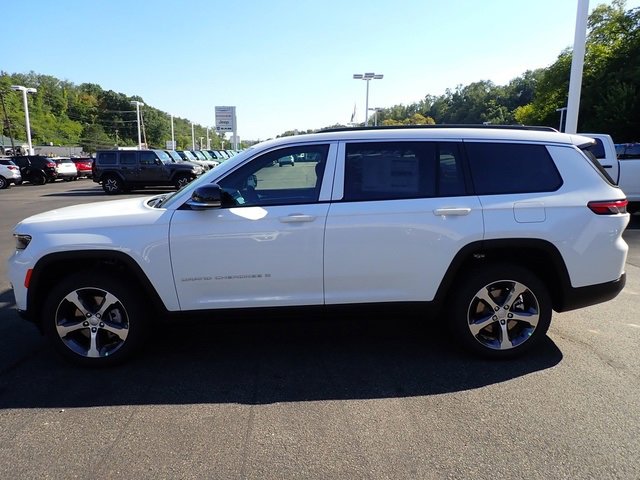 New 2025 Jeep Grand Cherokee L Limited image 2