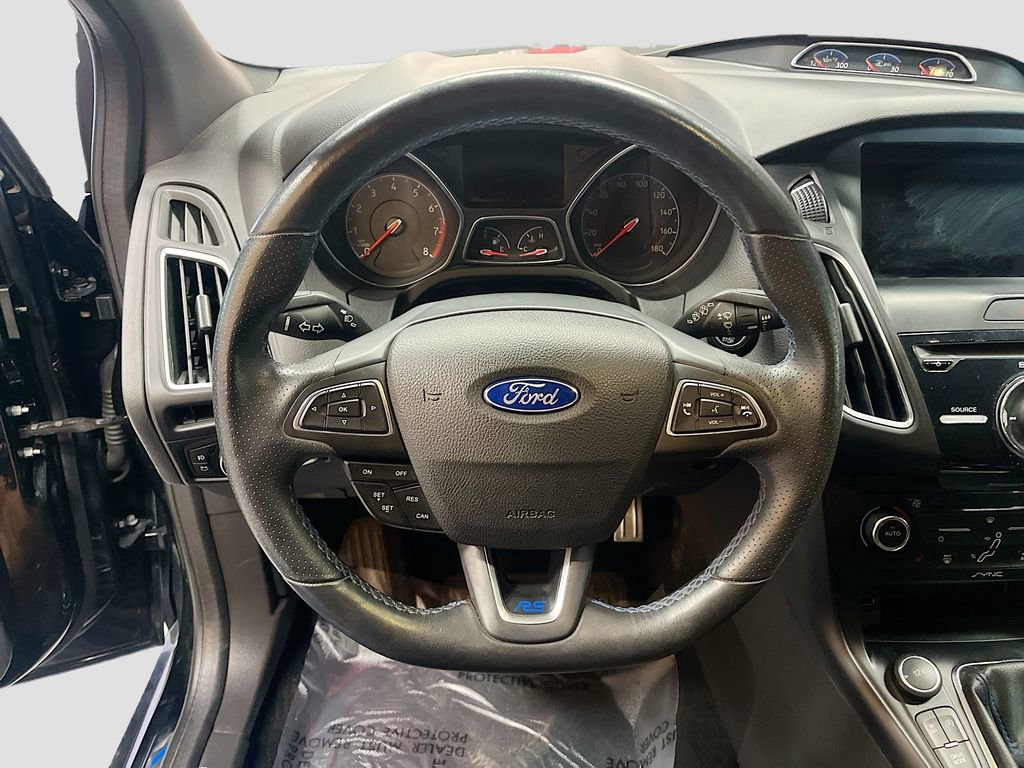 Used 2017 Ford Focus RS AWD/4WD image 11