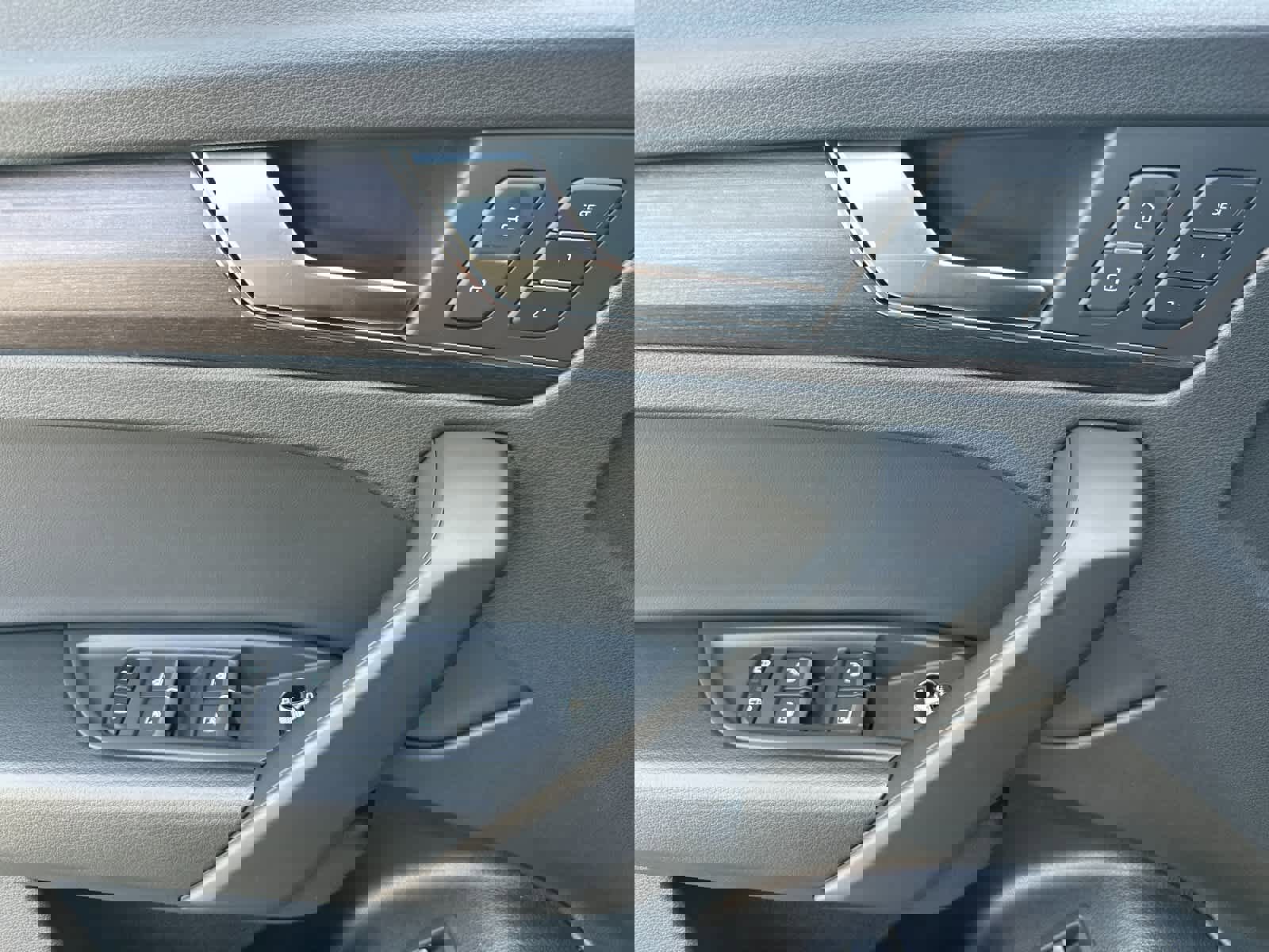 Used 2023 Audi Q5 2.0T Premium w/ Convenience Package image 12