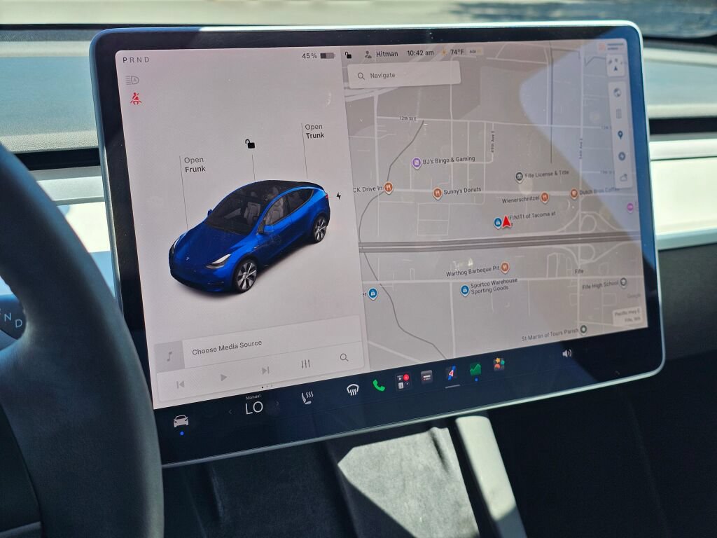 Used 2021 Tesla Model Y Long Range AWD/4WD image 29