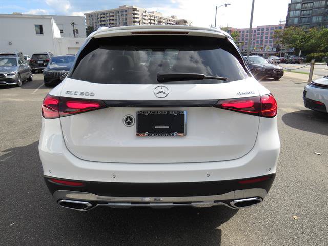 Used 2026 Mercedes-Benz GLC 300 4MATIC image 3