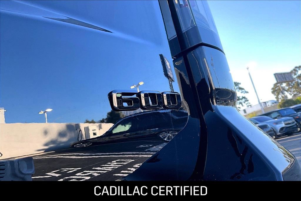 Used 2026 Cadillac Escalade Platinum Sport w/ LPO, ONYX Package image 11