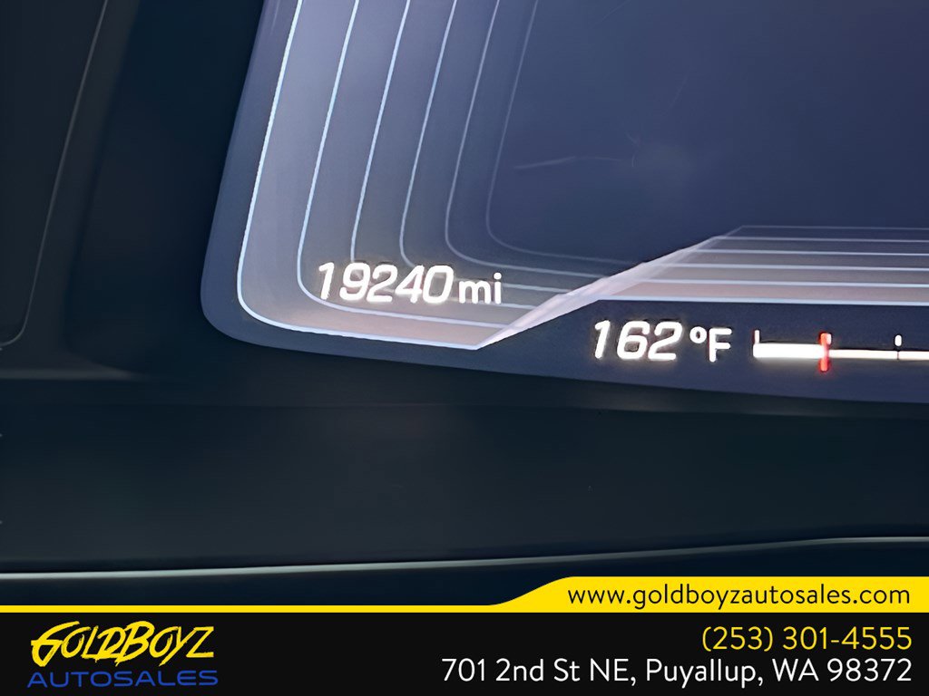 Used 2022 Chevrolet Corvette Stingray Premium Cpe w/ Z51 Performance Package image 24